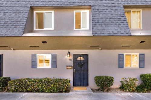930 Rutledge Dr, Lodi, CA 95242-2142