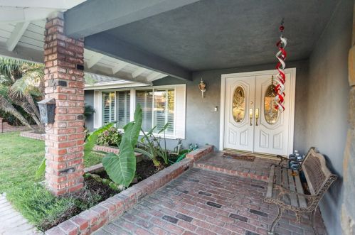 2746 Westhaven Dr, Anaheim, CA 92804-3208