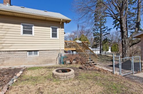 1150 Delaware Ave, Saint Paul MN  55118-2062 exterior
