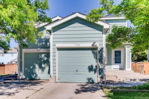 792 Mockingbird Ln, Denver, CO 80601-3800