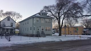 902 Martin Luther King Jr Ave, Waukegan, IL 60085-7583