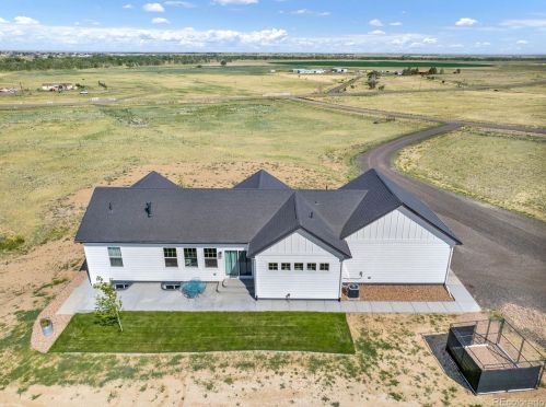 923 County Road 173, Byers CO  80103-8311 exterior