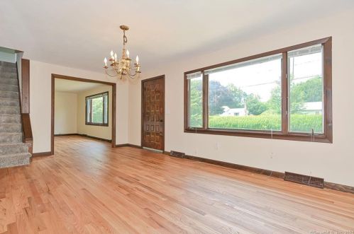 136 Alexander Dr, Colchester CT  06415-1424 exterior