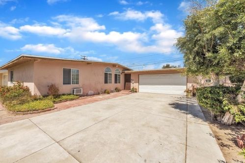 930 Fairview St, Anaheim CA  92801-3414 exterior