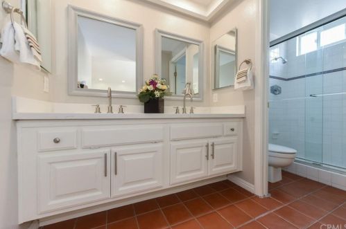 12 Campanero, Irvine CA  92620-1821 exterior