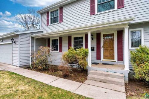1522 Morningside Ave, Duluth, MN 55803-2132