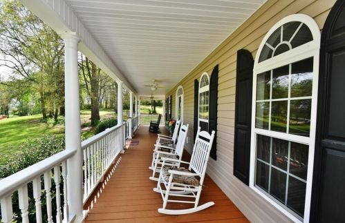 5478 Apple Valley Rd, Jefferson GA  30549-6031 exterior