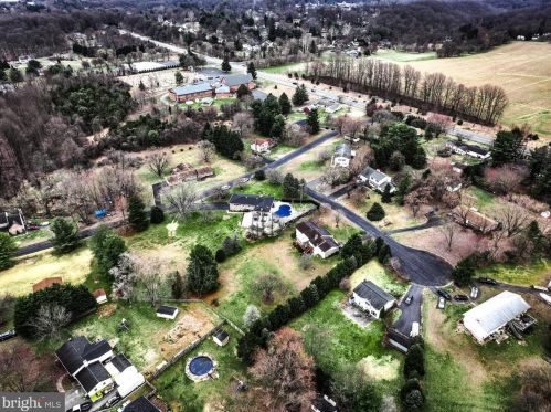 2304 Cloverdale Dr, Fallston MD  21047-1618 exterior