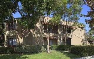 22 Creek Rd, Irvine CA  92604-4702 exterior