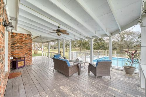 4179 Stokes Rd, Bellvue TX 77418-4139 exterior