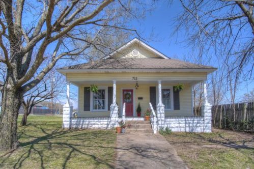715 Central St, Joplin MO  64801-2105 exterior