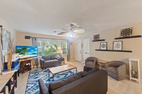 3405 Hartnett Blvd, Isle Of Palms SC  29451-2569 exterior