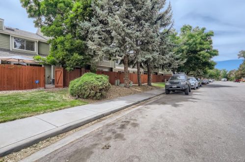 7476 Arkansas Ave, Denver CO  80231-2562 exterior