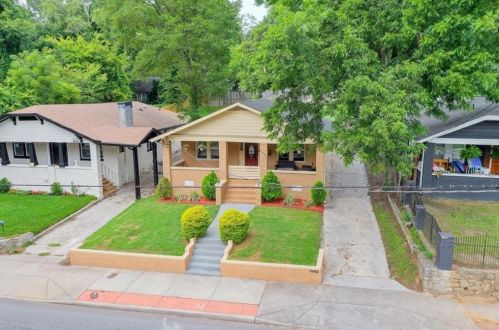 1085 Metropolitan Pkwy, Atlanta GA  30310-3437 exterior