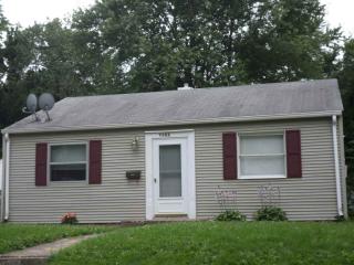 1107 37th Street Ct, Moline IL  61265-3428 exterior
