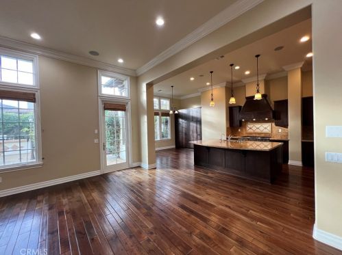 3915 Prado De Las Frutas, Calabasas CA  91302-3639 exterior
