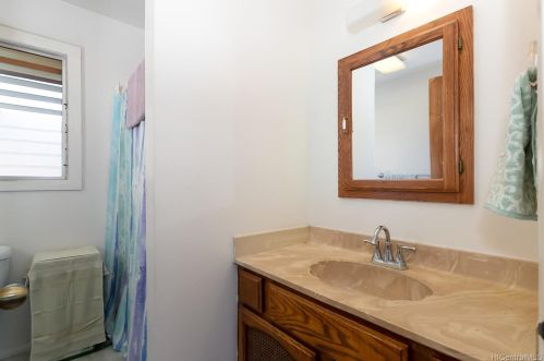 3317 Catherine St, Honolulu HI  96815-4151 exterior