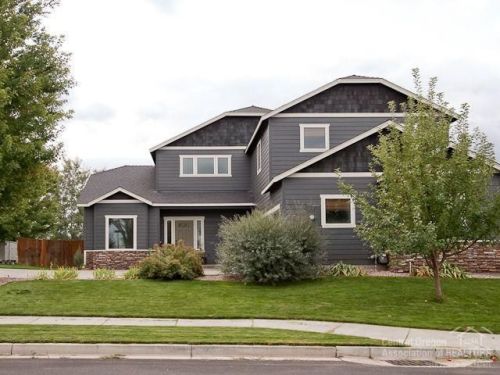 348 16th St, Metolius, OR 97741-2222