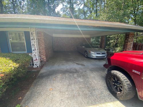 4599 Hopewell Rd, Atlanta, GA 30337-5405