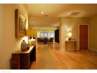 220 Brambleton Ave, Norfolk VA  23510-1506 exterior