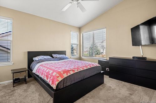 5162 Nepal Way, Aurora CO 80015-6403 exterior