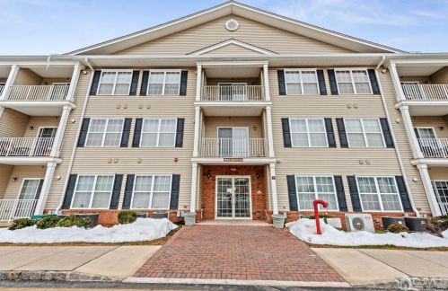 201 Liddle Ave, Edison, NJ 08837-3154