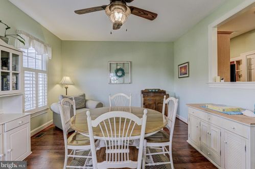 2407 Starcrest Dr, Silver Spring MD 20904-5459 exterior