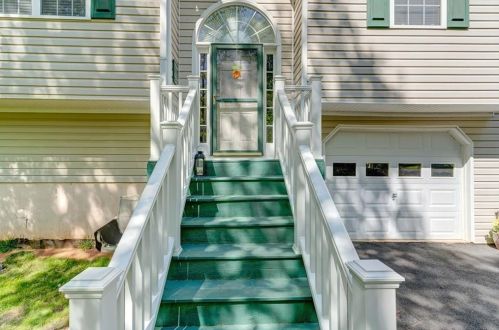 22 Whispering Pebbles Trl, Big Canoe GA  30143-6805 exterior