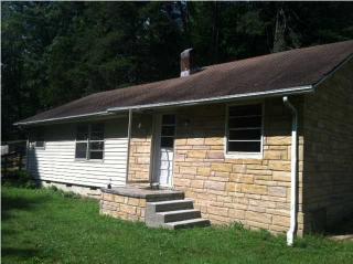 985 Reels Cove Rd, Powells Crossroads, TN 37397-6315