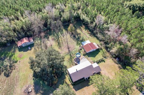5473 Saints Delight Rd, Georgetown, SC 29440-8884