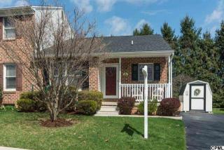 31 Brian Dr, Carlisle, PA 17015-4326