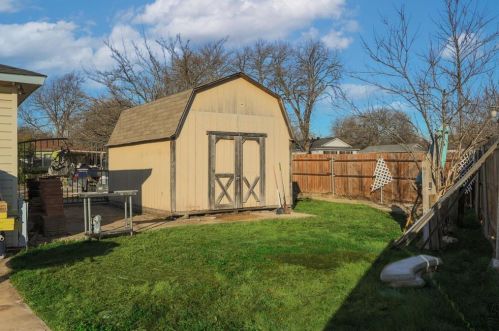 3716 Katrine St, Fort Worth TX 76117-3134 exterior