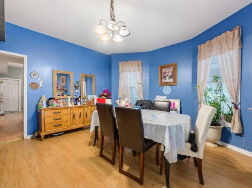 1639 Drake Ave, Chicago, IL 60647-4801