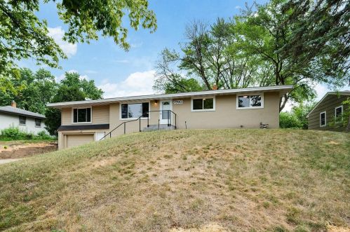 1760 City Heights Dr, Saint Paul MN  55117-2317 exterior