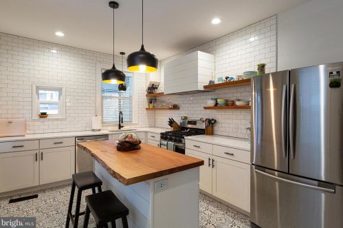 554 Spruce St, Lancaster PA  17603-3353 exterior