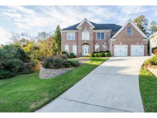 4050 Regal Oaks Dr, Suwanee, GA 30024-7076