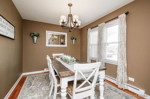 801 Sobieski St, Lemont IL  60439-4062 exterior