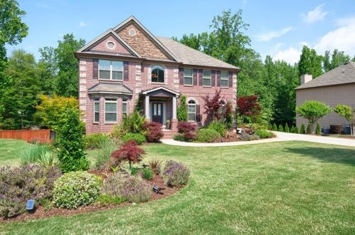 1353 Blairwood Ct, Atlanta, GA 30331-7491
