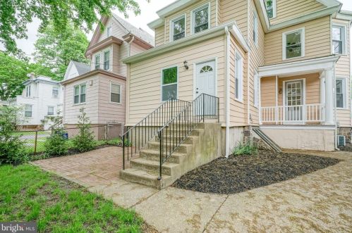 114 Ctr St, Camden NJ  08109-2201 exterior