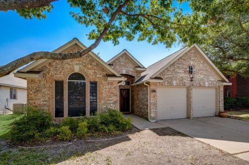 3117 Flinders Reef Ln, Austin, TX 78728-4394