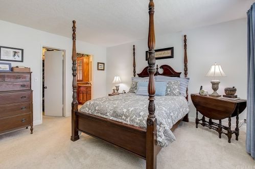 14912 Elm Ave, Irvine CA  92606-2611 exterior