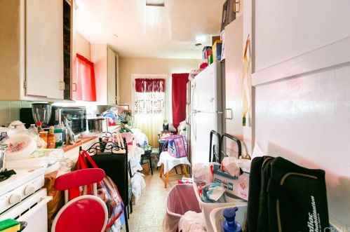 438 Ivy St, Glendale CA  91204-1272 exterior