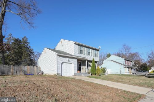 162 Morris Ave, Blenheim, NJ 08012-2929