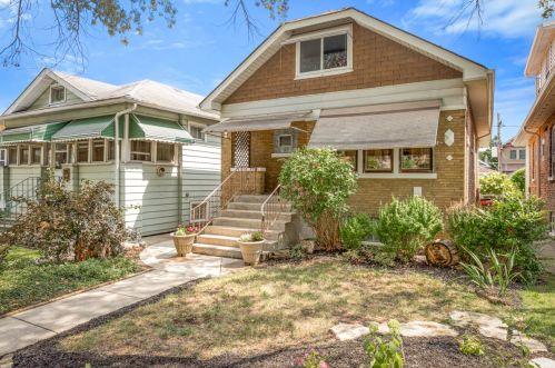 3307 Oak Ave, Brookfield, IL 60513-1319