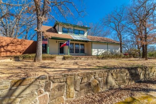 7151 Cedar Lake Rd, Aubrey, TX 76227-3458