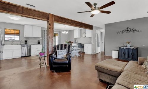 342 Tailwind Dr, Seguin TX 78155-0769 exterior