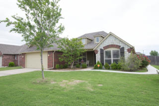 8701 143rd East Ave, Owasso, OK 74055-7255