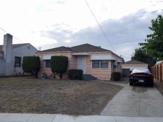 313 Maple Ave, Montebello, CA 90640-4133