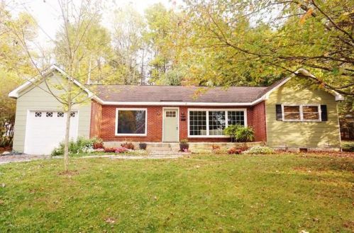 209 Frazier St, Lewisburg WV  24901-1521 exterior