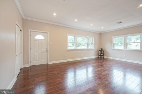 502 Mount Laurel Rd, Mount Laurel NJ  08054-9523 exterior